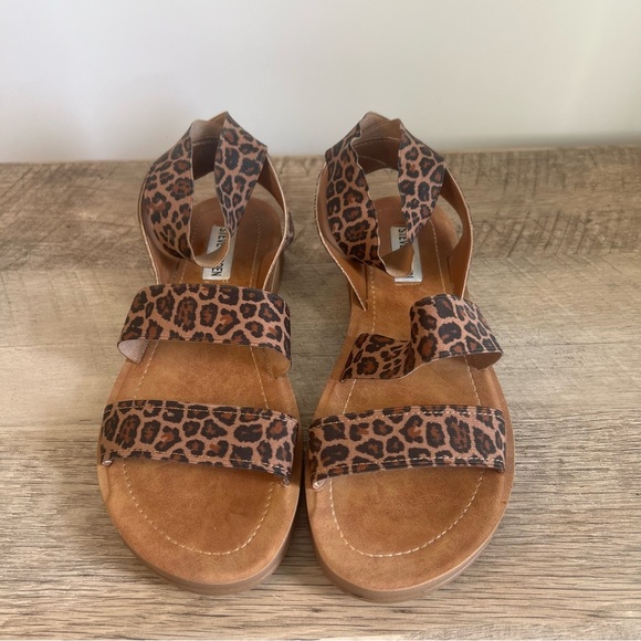 Steve Madden sandals size 8 - Picture 1 of 4